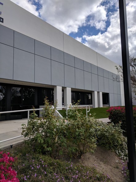 2705 Via Orange Way, Spring Valley, CA à louer - Autre – Image 3 sur 11