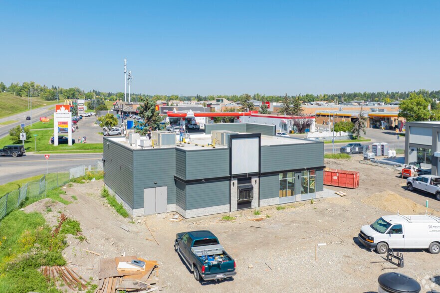 1133 137th Ave SE, Calgary, AB à vendre - Photo principale – Image 1 sur 2