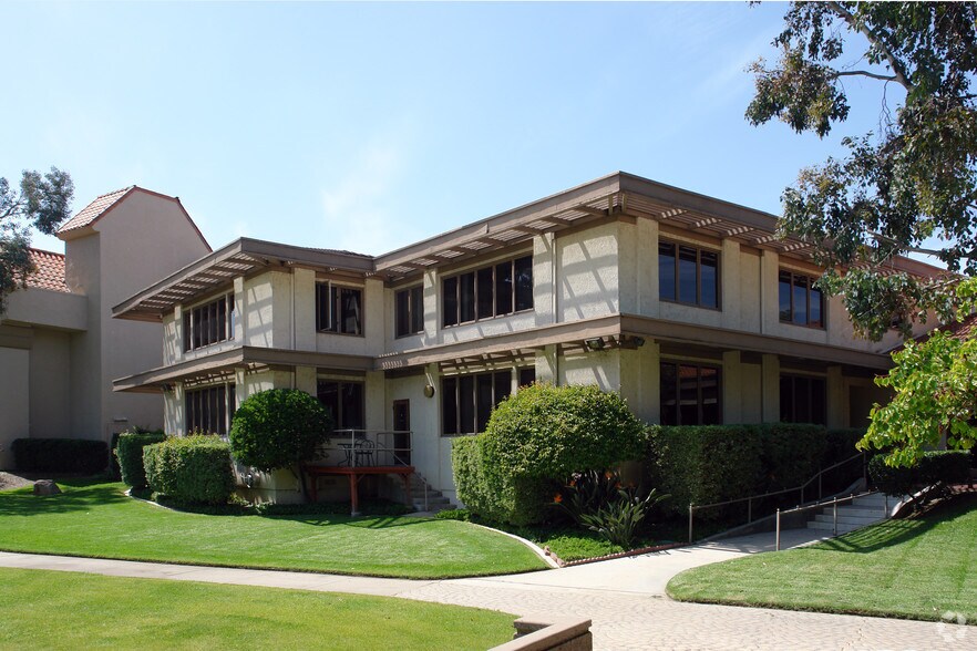 11717 Bernardo Plaza Ct, San Diego, CA à vendre - Photo de l’immeuble – Image 3 sur 6