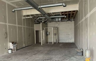 Plus de détails pour 4211 106 St NW, Edmonton, AB - Local commercial à louer