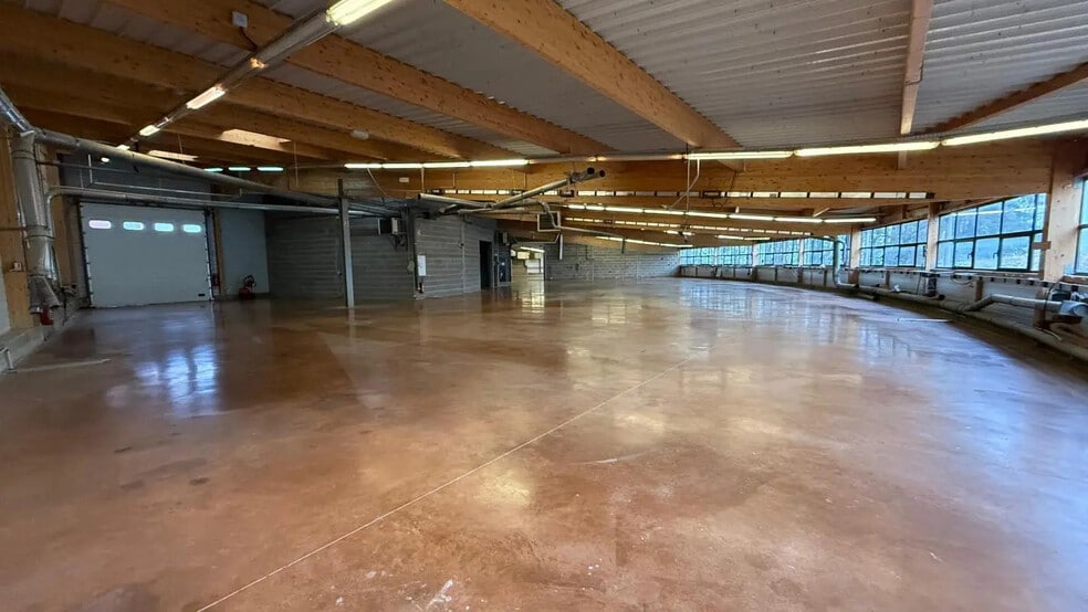 174 Zone Artisanale De Domagne, Ceyzériat à vendre - Photo de l’immeuble – Image 2 sur 11