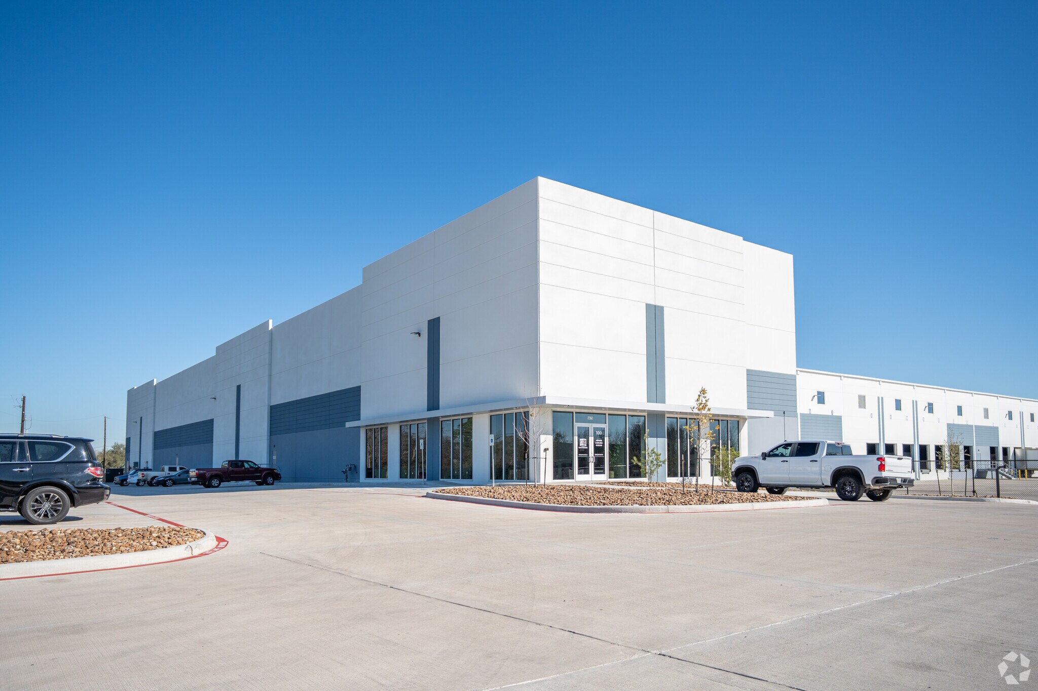 5475 Allen-Genoa Rd, Houston, TX à louer Photo principale– Image 1 sur 8
