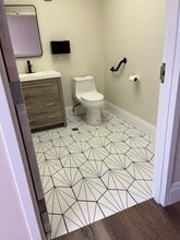 183 Heritage Dr, Crystal Lake, IL à louer Photo intérieure– Image 2 sur 4