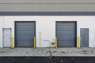 12202-12292 Hancock St, Carmel, IN à louer Photo de l’immeuble– Image 1 sur 11