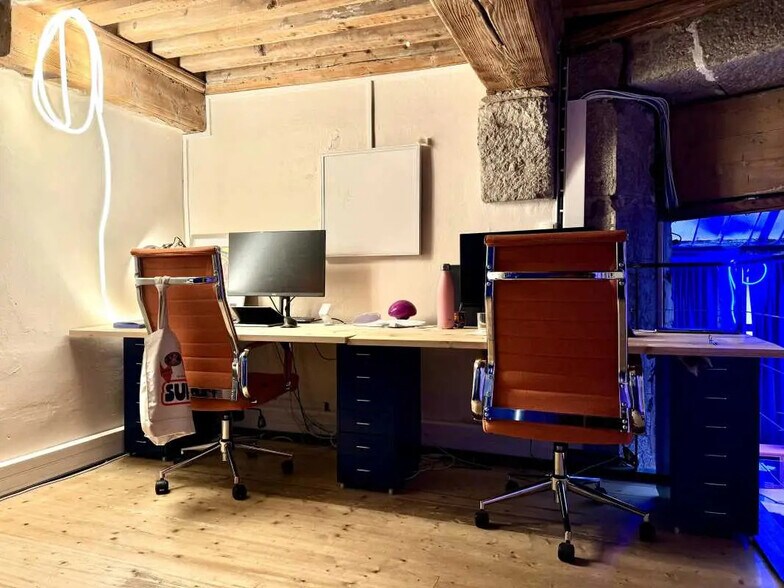 Bureau dans Lyon à vendre - Photo de l’immeuble – Image 2 sur 7