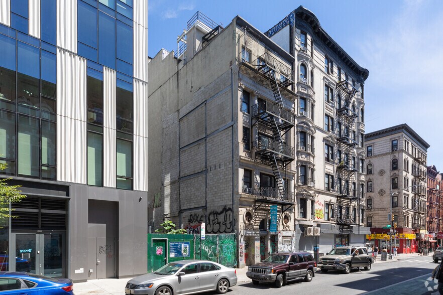 158 Rivington St, New York, NY à louer - Photo de l’immeuble – Image 2 sur 6