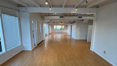 1255 Coast Blvd, La Jolla, CA à louer Photo intérieure– Image 2 sur 2