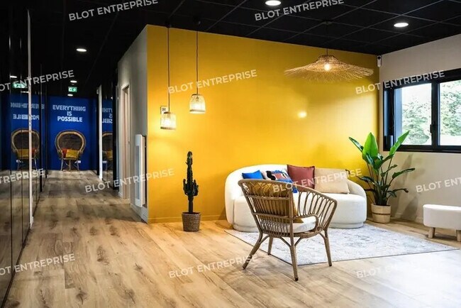 Plus de détails pour Bureau à louer