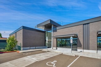 Plus de détails pour 2462 SE 82nd Ave, Portland, OR - Bureau/Local commercial à louer