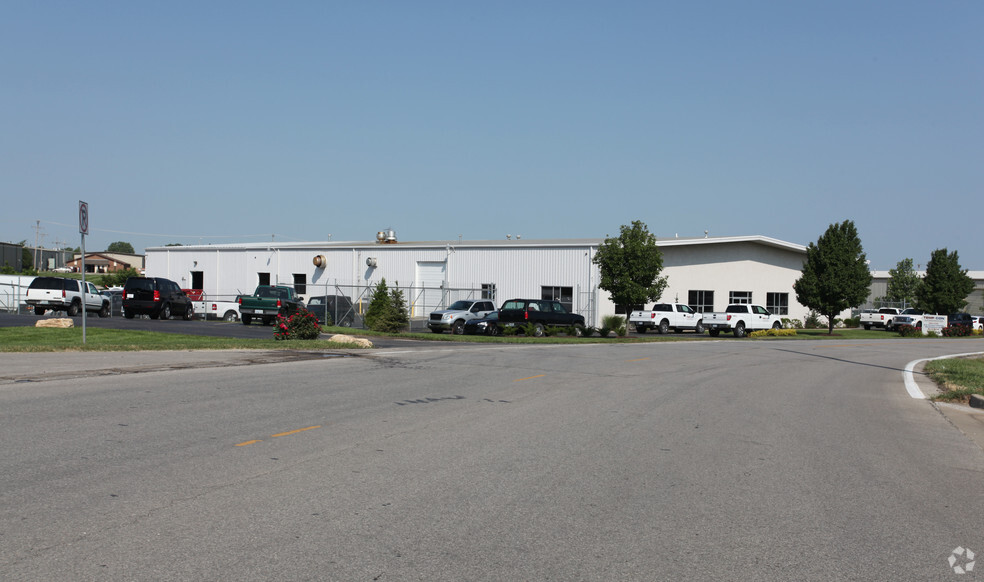 15670 S Keeler St, Olathe, KS à louer - Photo de l’immeuble – Image 2 sur 3