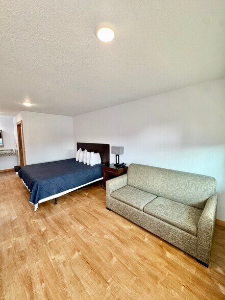 500 SE Lincoln Rd, Idabel, OK à vendre - Photo de l’immeuble – Image 3 sur 55