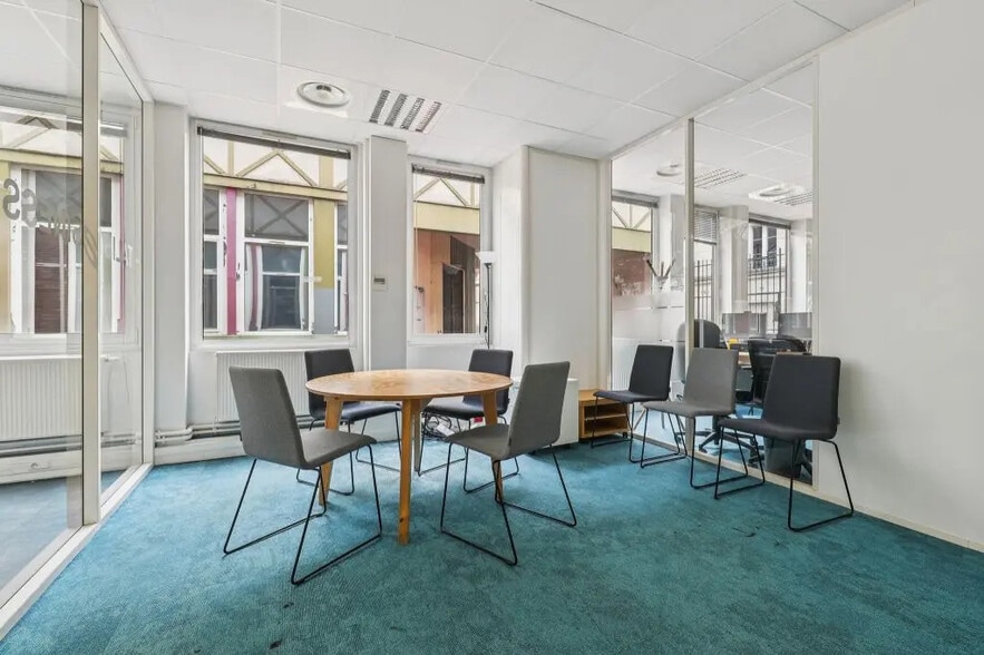 110 Avenue De La République, Paris à louer - Photo de l’immeuble – Image 3 sur 14