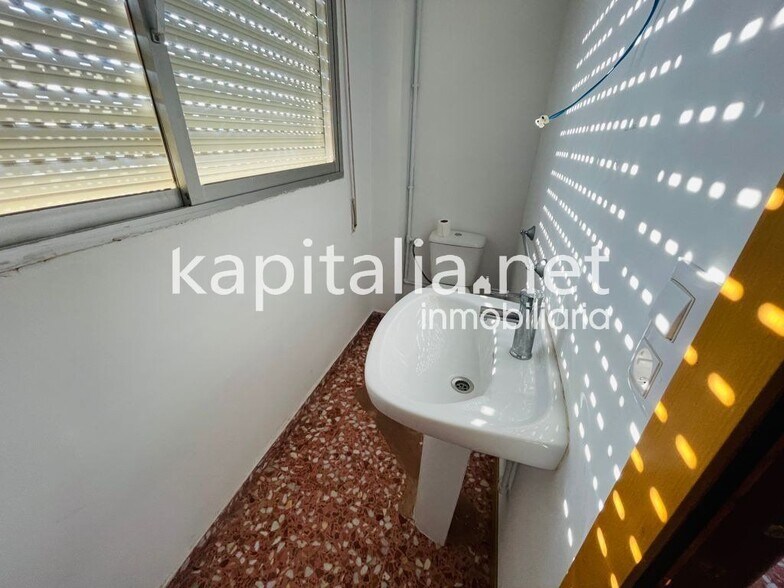 Local commercial dans L'Olleria, Valencia à vendre - Photo de l’immeuble – Image 3 sur 15
