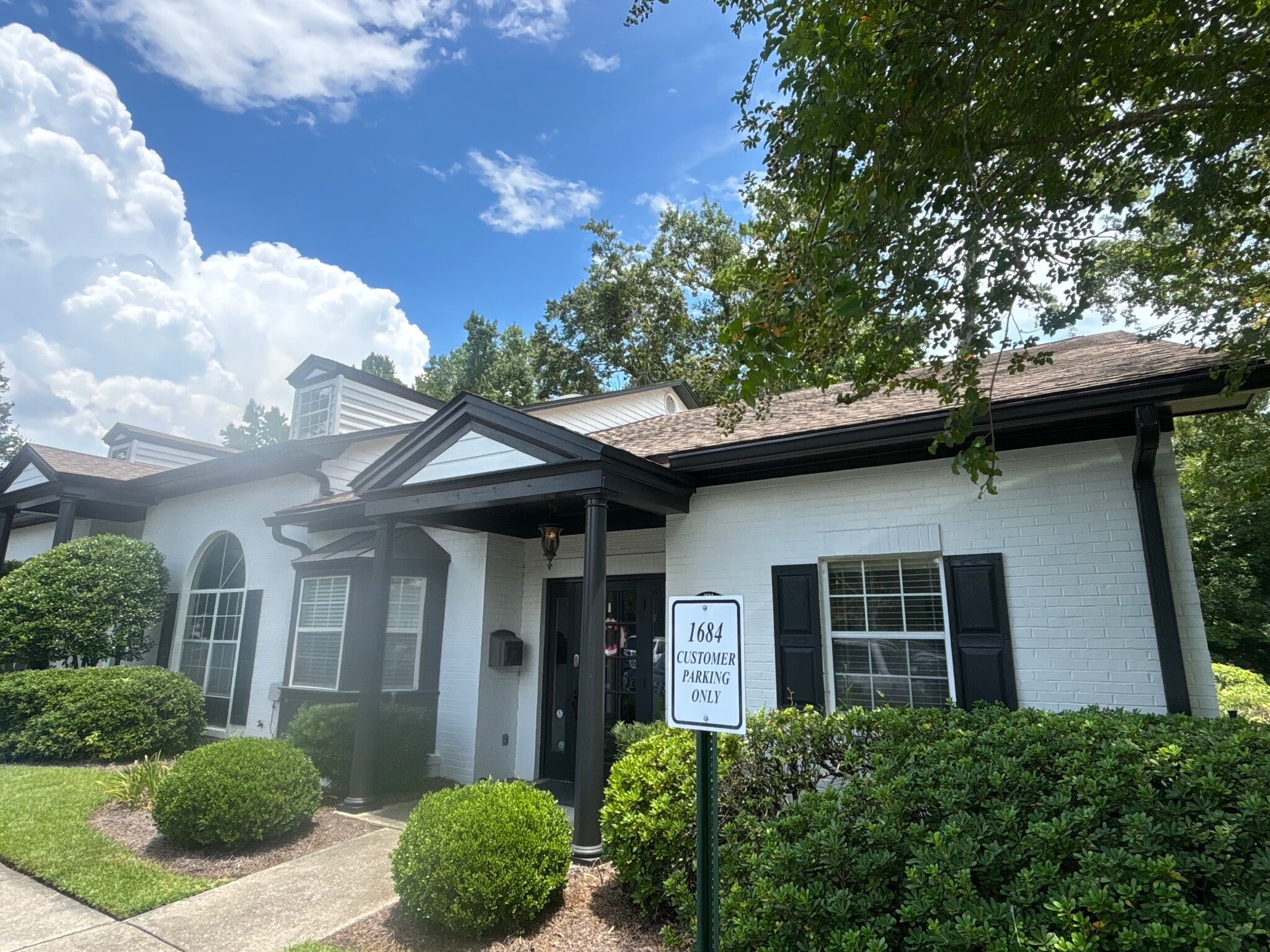 1680-1684 Metropolitan Cir, Tallahassee, FL à louer Photo intérieure– Image 1 sur 10