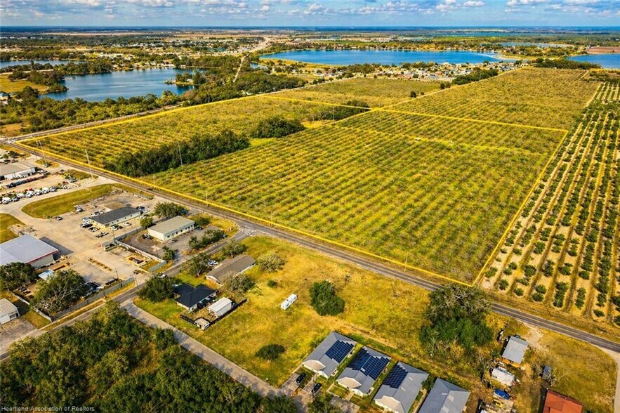 298 County 17A E rd, Avon Park, FL à vendre - Photo de l’immeuble – Image 2 sur 6