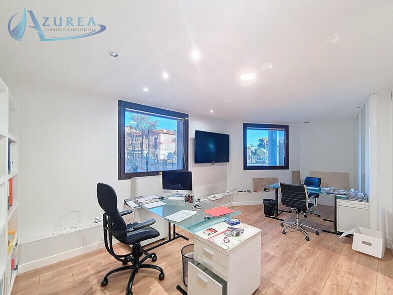 Bureau dans Nice à louer - Photo intérieure – Image 2 sur 8