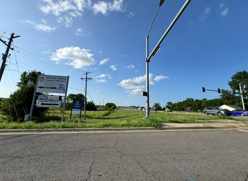 Hwy 62 Willis Rd, Tahlequah, OK à louer - Photo de l’immeuble – Image 2 sur 3