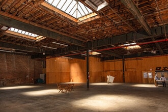 176 Flushing Ave, Brooklyn, NY à louer Photo intérieure– Image 2 sur 16