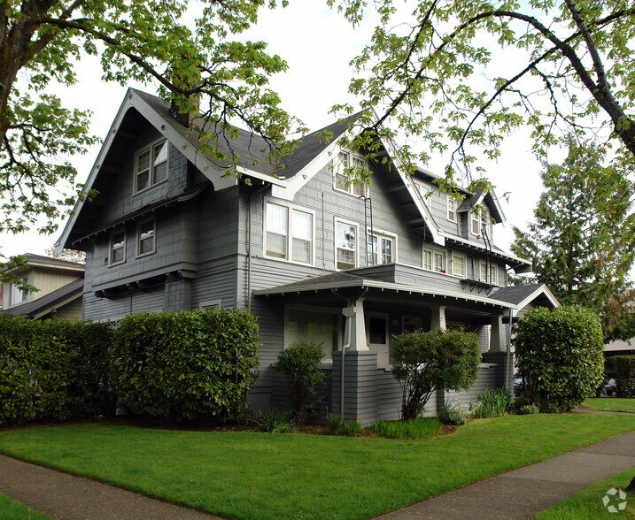 1186 Ferry St, Eugene, OR à vendre - Photo de l’immeuble – Image 2 sur 2