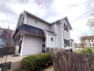 Plus de détails pour 2340 Kinnickinnic Ave, Milwaukee, WI - Local commercial à vendre