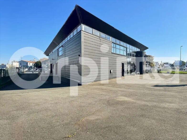 Bureau dans Aytré à louer - Photo de l’immeuble – Image 2 sur 20