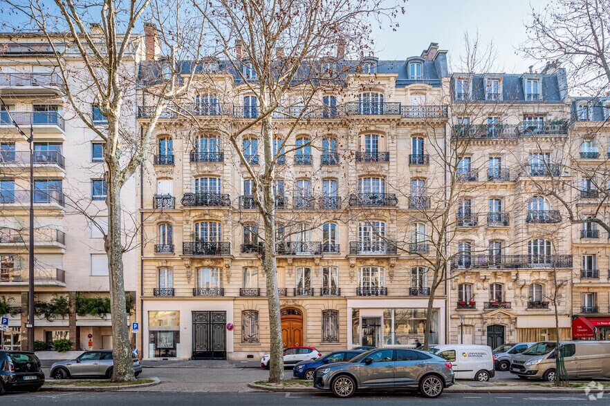 Bureau dans Paris à louer - Photo principale – Image 1 sur 4