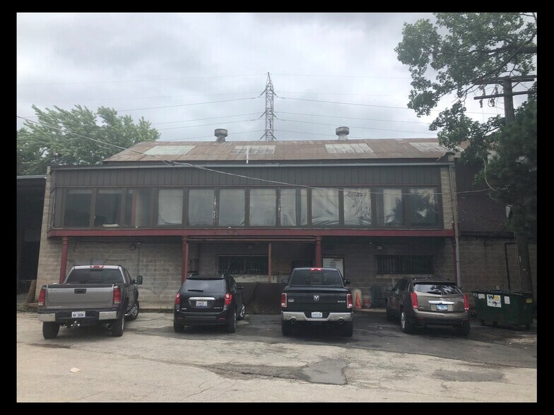 3123 S California Ave, Chicago, IL à vendre - Photo de l’immeuble – Image 1 sur 6