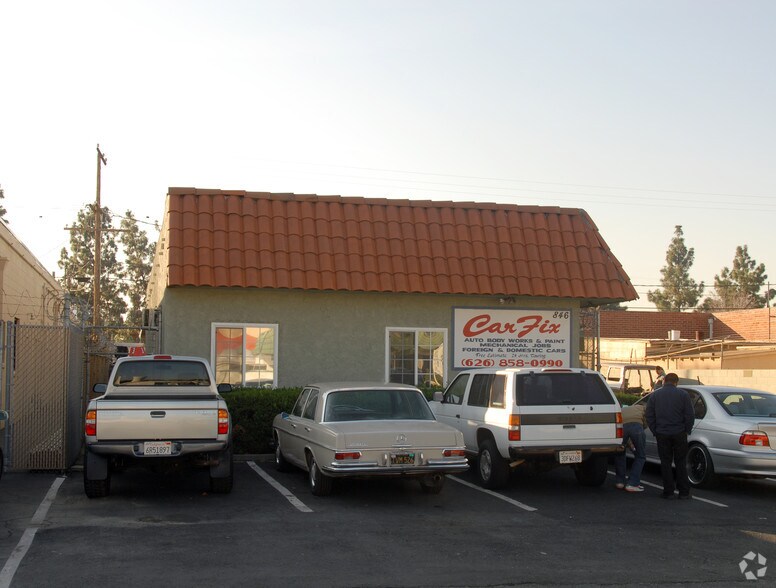 846 W Front St, Covina, CA à vendre - Photo de l’immeuble – Image 2 sur 14