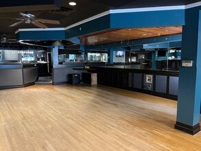 1021 Koger Center Blvd, Bon Air, VA à louer Photo intérieure– Image 2 sur 14