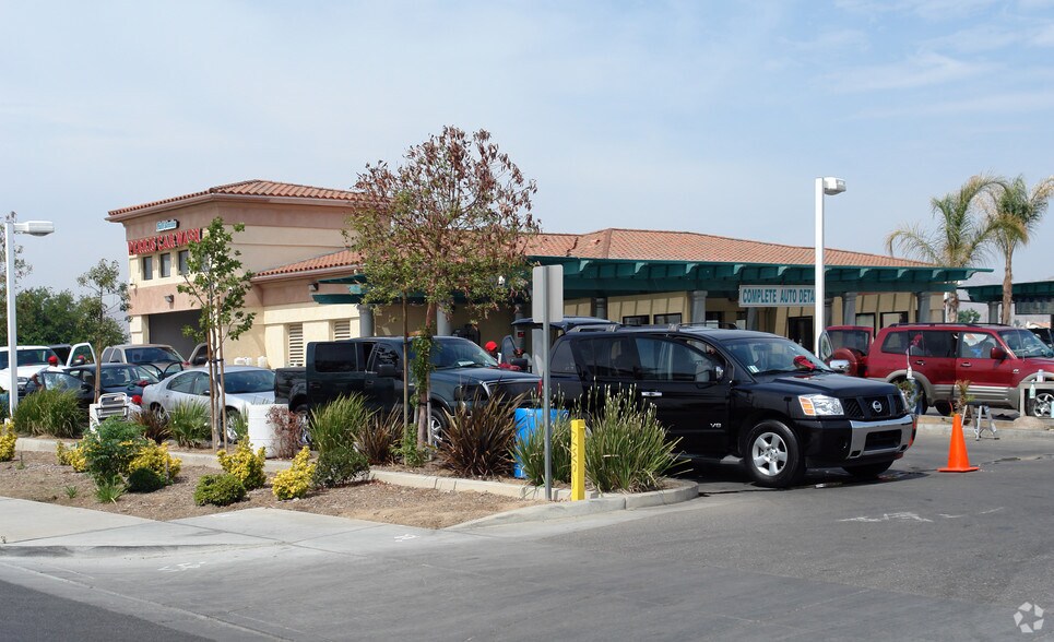 2131 N Perris Blvd, Perris, CA à vendre - Photo de l’immeuble – Image 1 sur 5