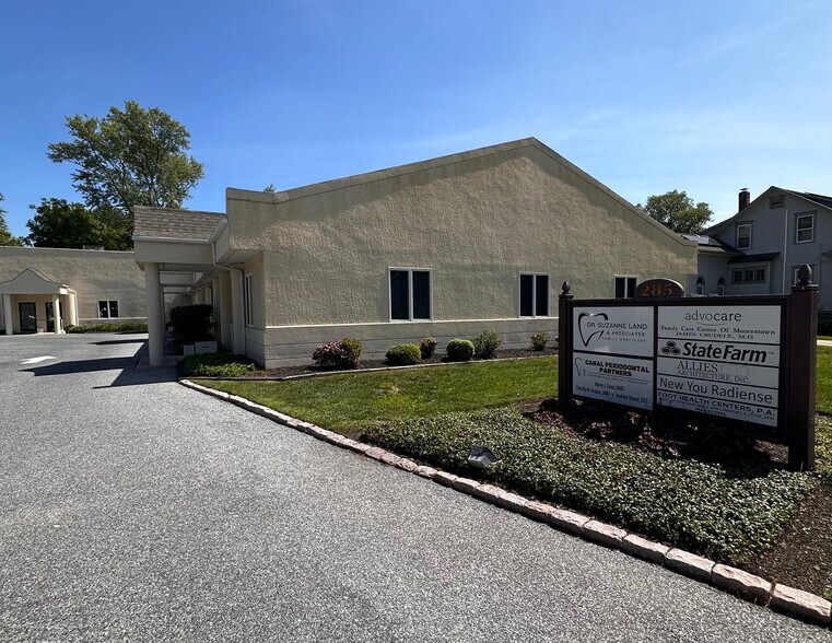 285 S Church St, Moorestown, NJ à louer - Photo de l’immeuble – Image 2 sur 8