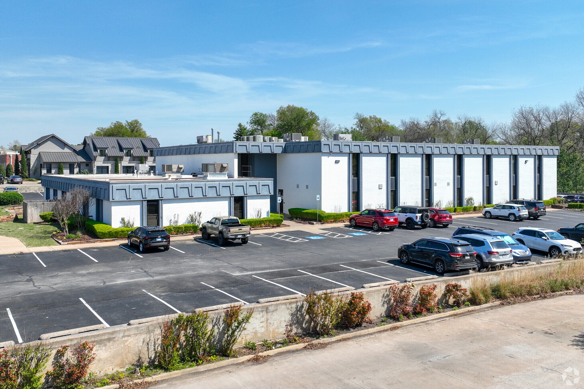 4415 S Harvard Ave, Tulsa, OK à louer Photo principale– Image 1 sur 20