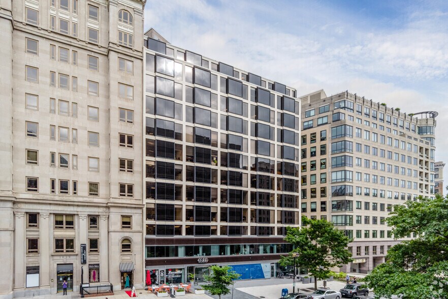 1025 Vermont Ave NW, Washington, DC à louer - Photo de l’immeuble – Image 2 sur 5