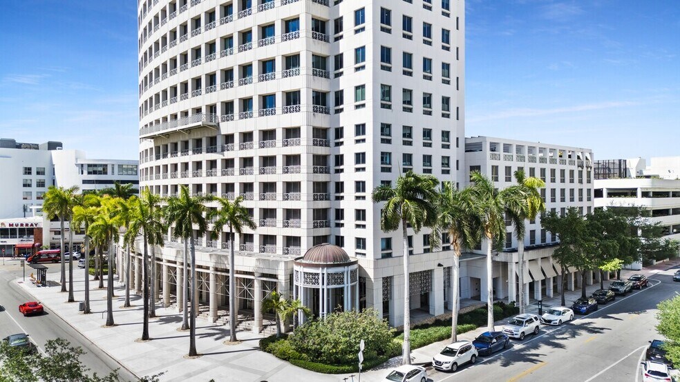 2800 Ponce de Leon Blvd, Coral Gables, FL à louer - Photo de l’immeuble – Image 2 sur 23