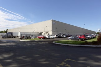 Plus de détails pour 1500 Rahway Ave, Avenel, NJ - Industriel/Logistique à louer