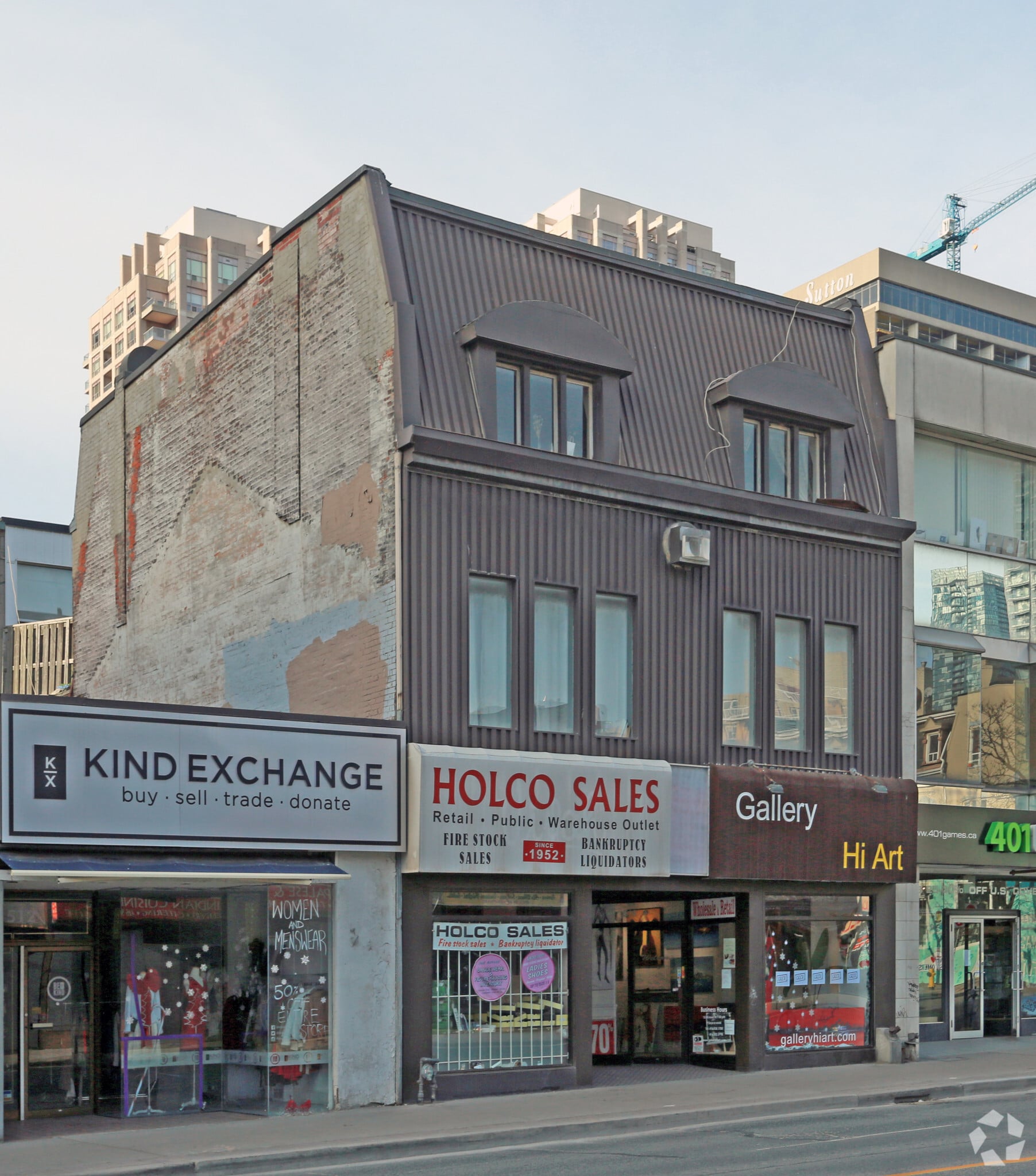 514-516 Yonge St, Toronto, ON à louer Photo principale– Image 1 sur 4