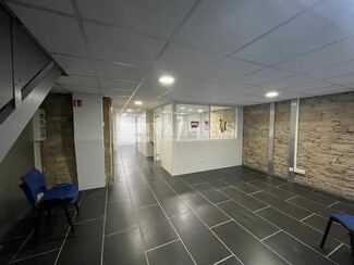 Plus de détails pour Local commercial à louer