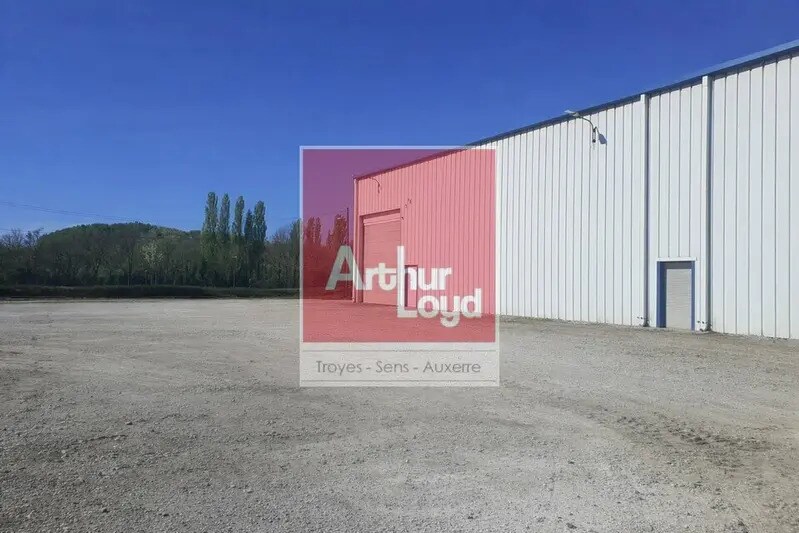 Industriel/Logistique dans Troyes à vendre - Photo de l’immeuble – Image 3 sur 7