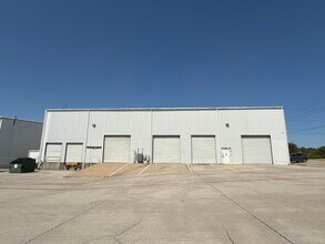 3500 Shelby Ln, Denton, TX à louer Photo intérieure– Image 2 sur 8