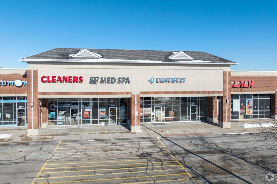 2061-2081 E Laraway Rd, New Lenox, IL à louer - Photo de l’immeuble – Image 2 sur 5