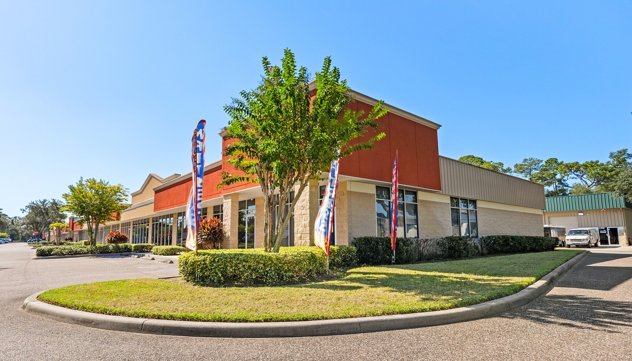 1121-1197 W Airport Blvd, Sanford, FL à louer Photo de l’immeuble– Image 1 sur 5