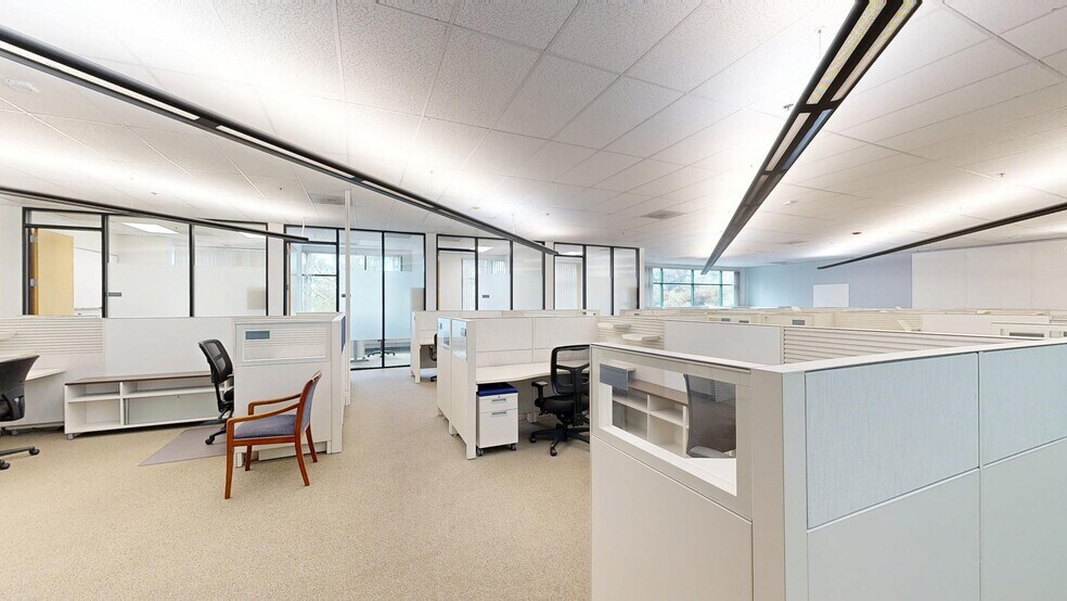 6399 San Ignacio Ave, San Jose, CA à louer - Numérisation 3D Matterport – Image 3 sur 13