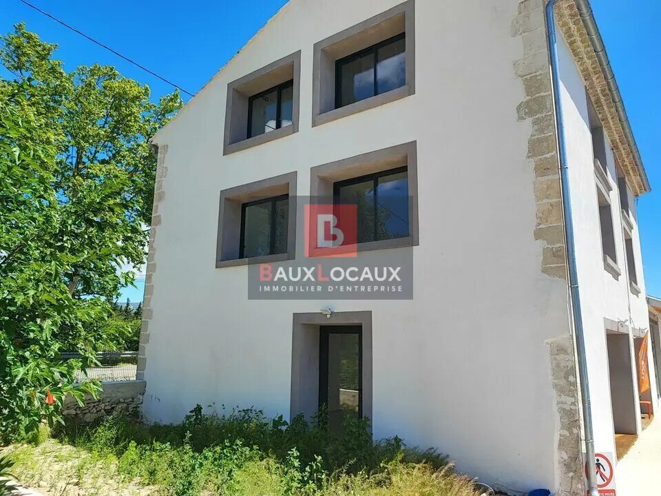 Bureau dans Sénas à louer Photo de l’immeuble– Image 1 sur 10