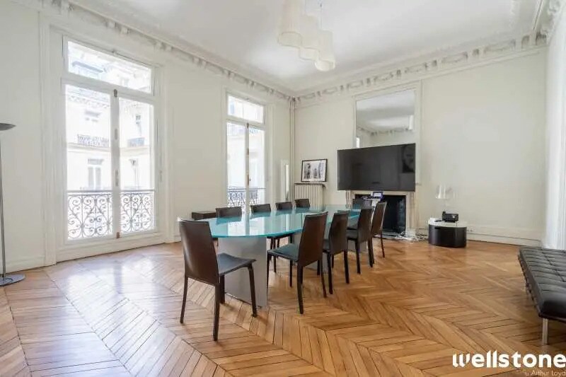 4-4 Avenue Hoche, Paris à louer - Photo de l’immeuble – Image 2 sur 18