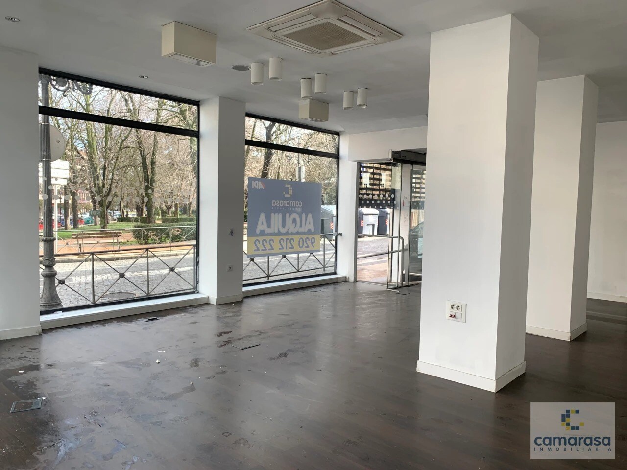 Local commercial dans Ávila, Ávila à louer Photo intérieure– Image 1 sur 6