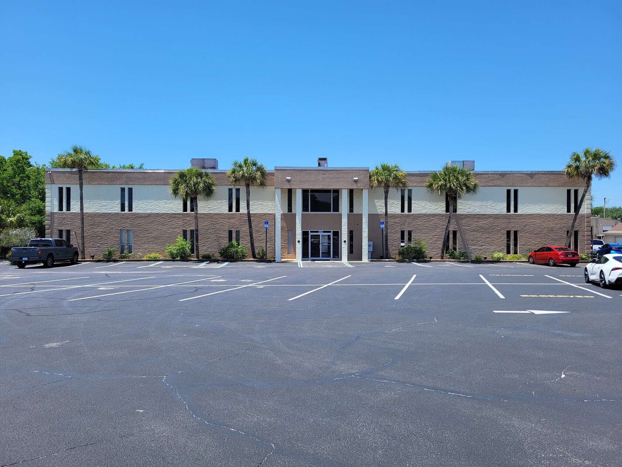 362 Beal Pky, Fort Walton Beach, FL à louer Photo de l’immeuble– Image 1 sur 22