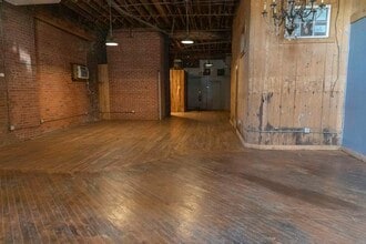 1401 W 13th St, Kansas City, MO à louer Photo intérieure– Image 1 sur 8