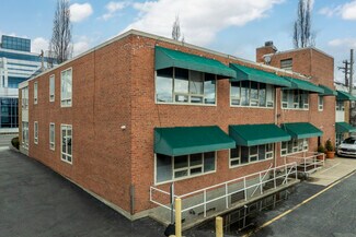 Plus de détails pour 220 Old Country Rd, Mineola, NY - Bureau à louer