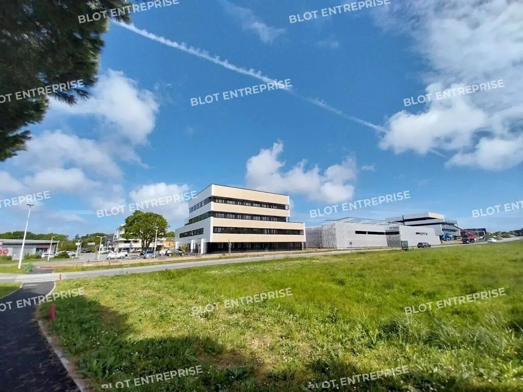 Bureau dans Saint-Nazaire à vendre Photo de l’immeuble– Image 1 sur 11