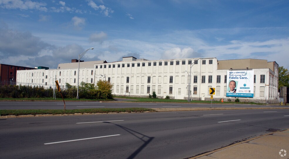 101-105 Wyoming St, Syracuse, NY à vendre - Photo principale – Image 1 sur 1